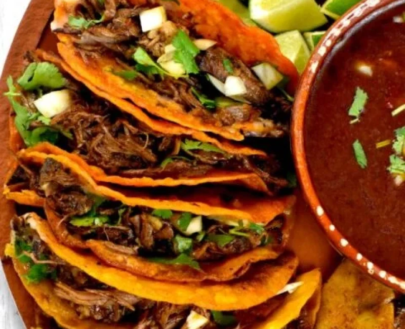 Tacos de birria en Guadalajara Tacos de birria en Guadalajara